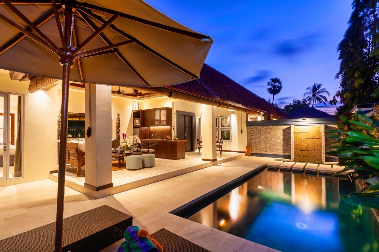 Asrina Villa'S Seminyak Zewnętrze zdjęcie