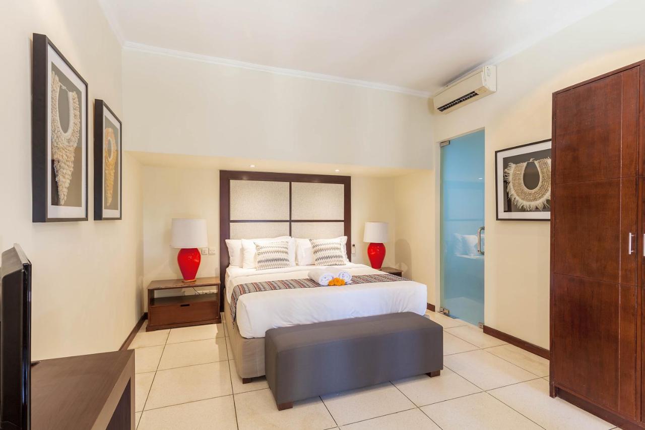 Asrina Villa'S Seminyak Zewnętrze zdjęcie