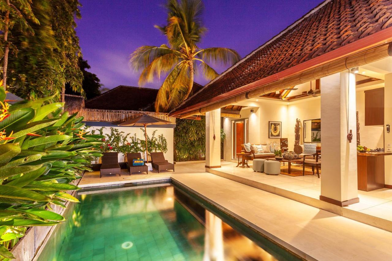 Asrina Villa'S Seminyak Zewnętrze zdjęcie
