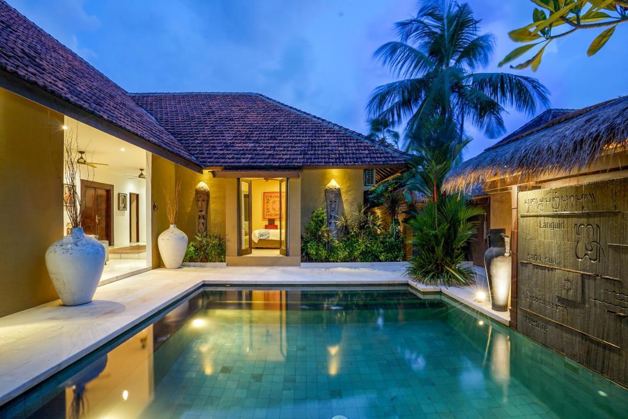Asrina Villa'S Seminyak Zewnętrze zdjęcie